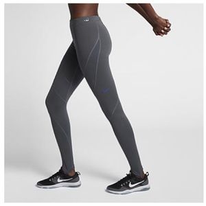 Nike Pro Hyperwarm Tights